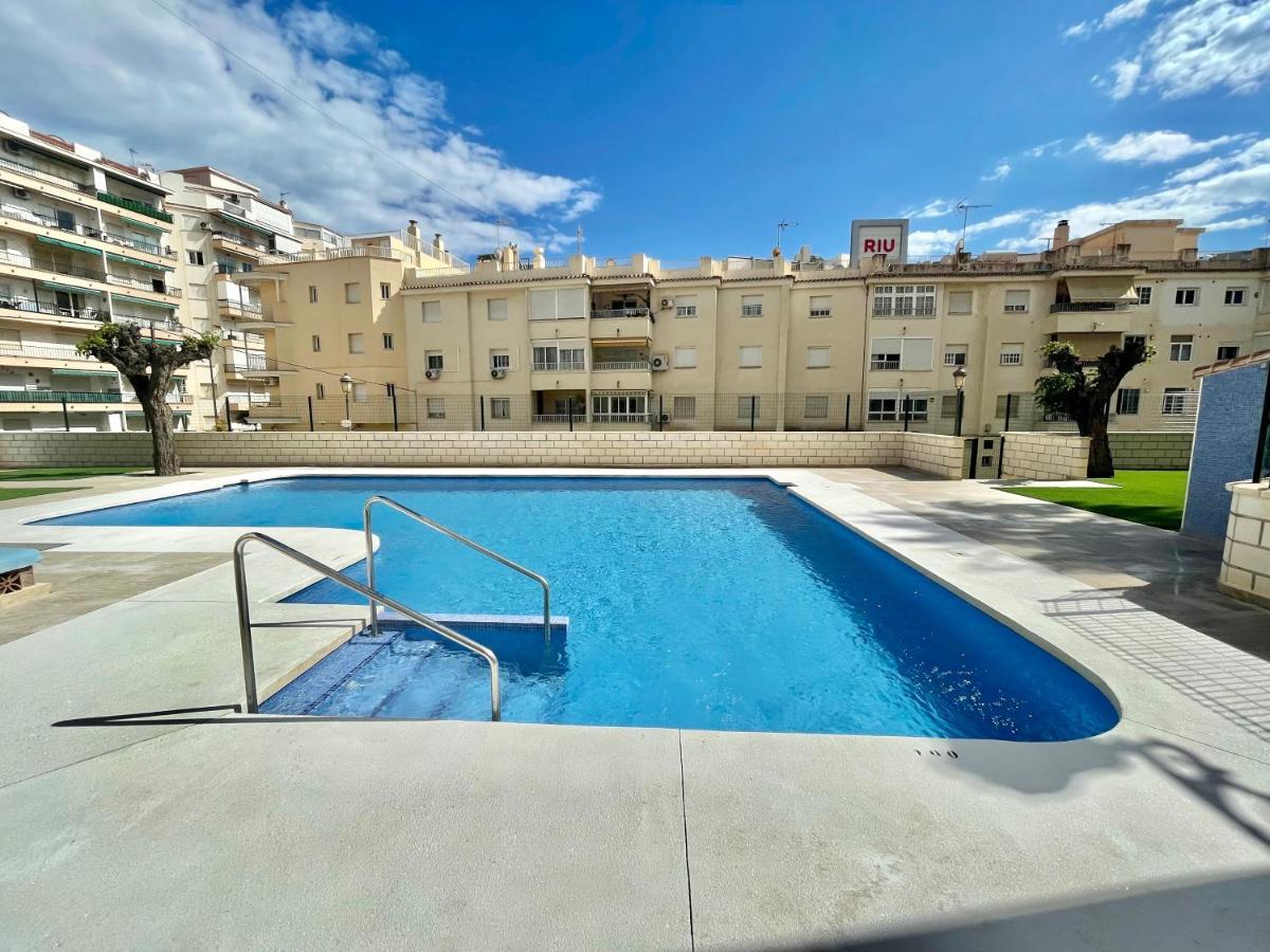 Apartamento Cerca De La Playa Torrecilla Nerja Esterno foto