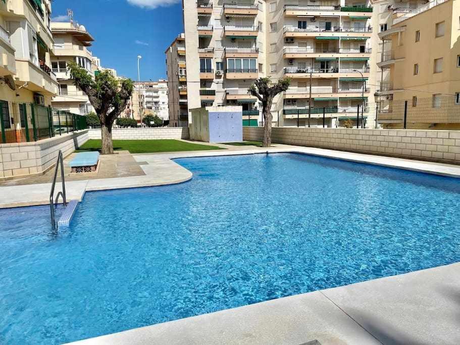 Apartamento Cerca De La Playa Torrecilla Nerja Esterno foto